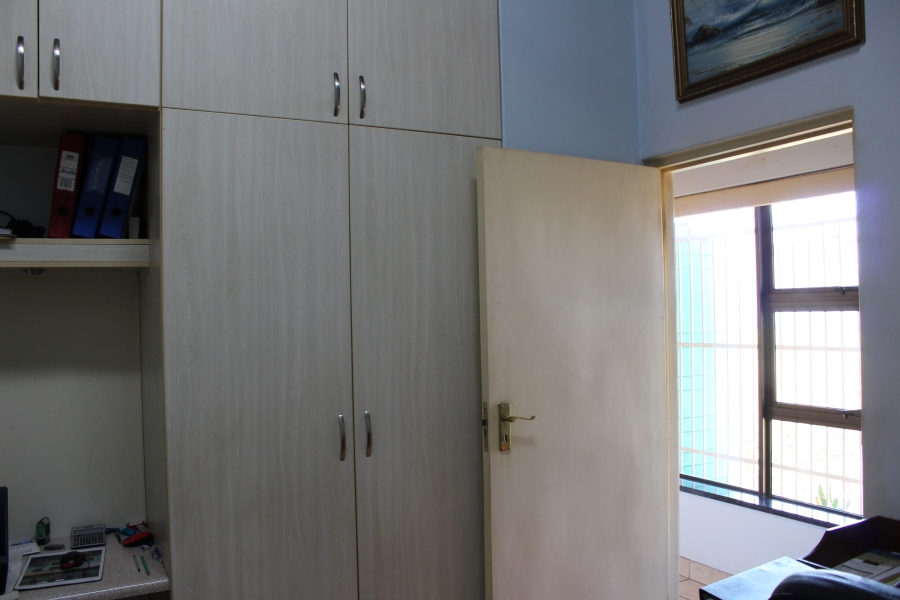 4 Bedroom Property for Sale in Santareme Eastern Cape